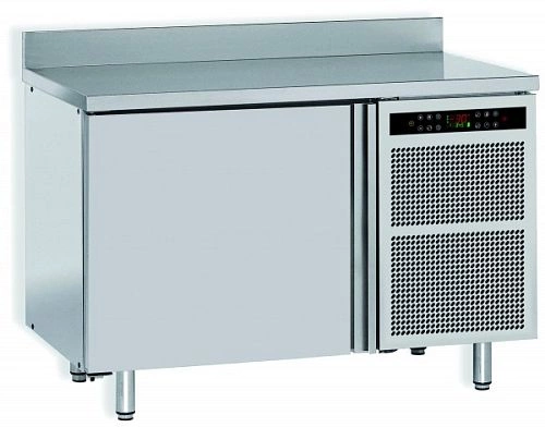 73f7c5eca99528d6f0f5bb9f306bdf75.webp Шкаф шоковой заморозки RETIGO BC 511STC