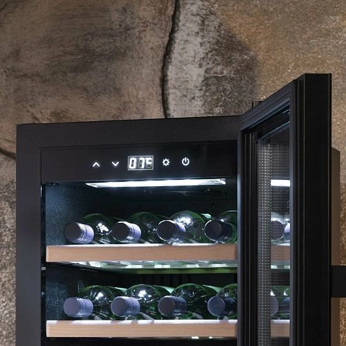 gue5c0iar0g2jafi30hk5av2o3yy9r9u.webp Шкаф винный CASO WineExclusive 126 Smart
